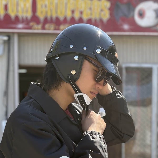 CHOPPERS オリジナル MORRIS ミニブラックバイザー付き ハーフヘルメット ホワイトチンガード ブラック 2