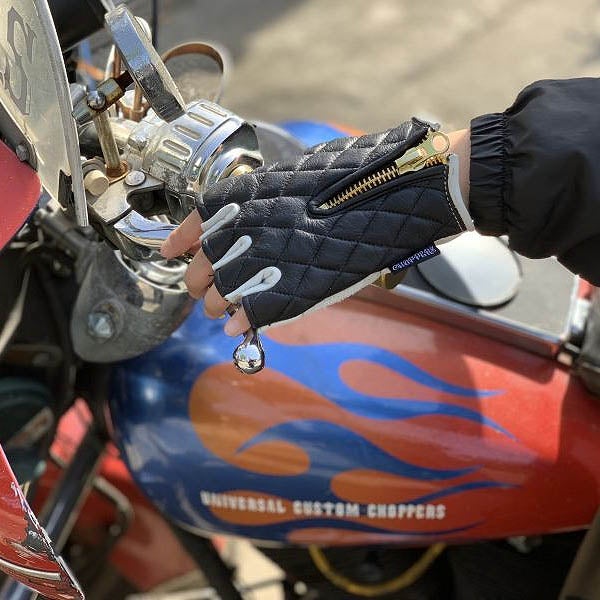 CHOPPERS ハーフフィンガー グローブ ダイヤステッチ ブラック/ホワイト 8