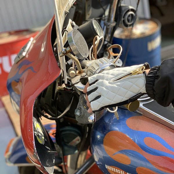 CHOPPERS ハーフフィンガー グローブ ダイヤステッチ ホワイト/ブラック 4
