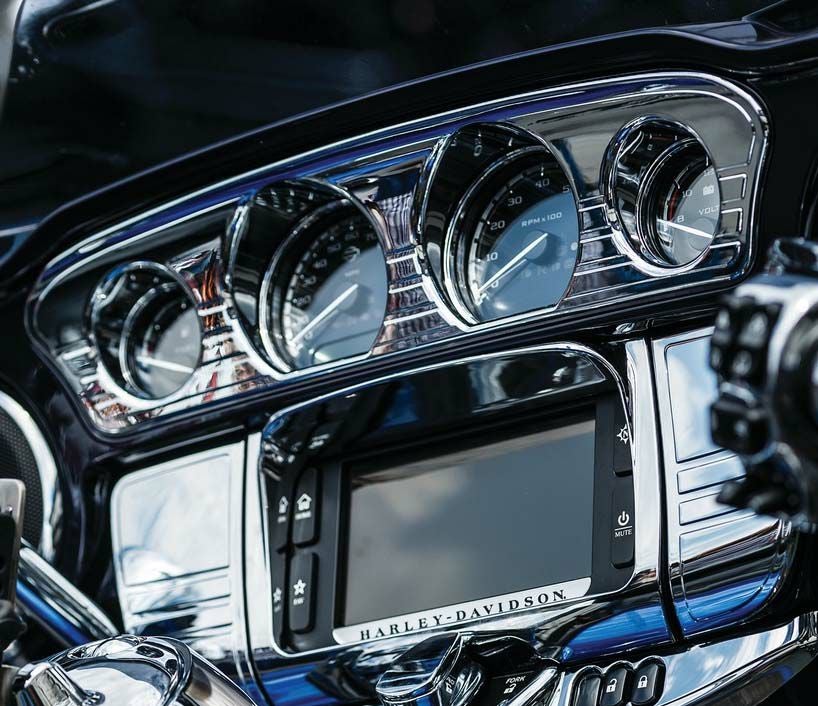 クリアキン/Kuryakyn フェアリング・パーツ|ハーレーパーツメーカー(USA)