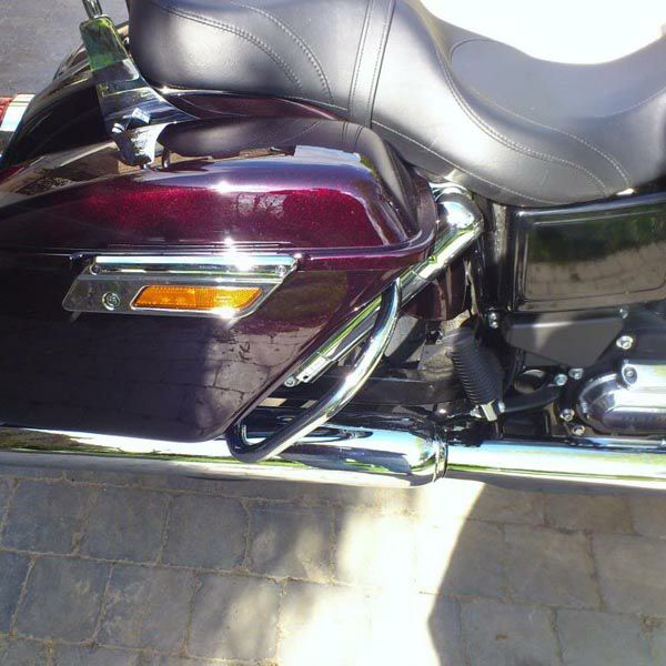 スイッチバックリアサドルバッグガード　クローム-02