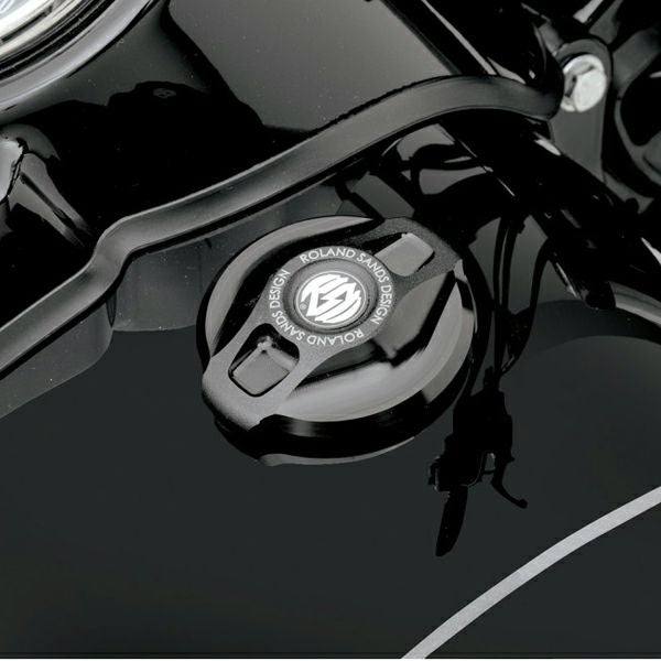 ローランドサンズ・デザイン(RSD)ビレット・アルミニウム・ガスキャップ　カフェ ブラック-01