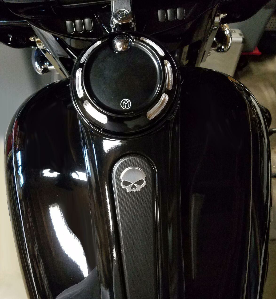 パフォーマンスマシン　Apex・フューエルドア コントラストカット-01