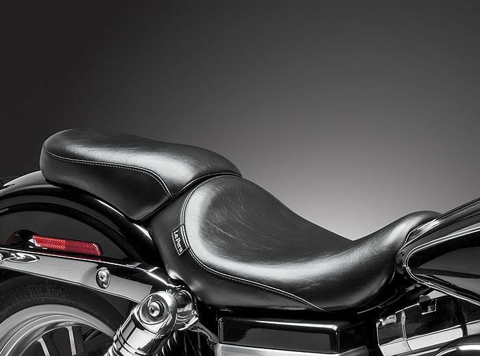 ダイナ用 リアシート、シートパッド｜ハーレーカスタムパーツ専門店