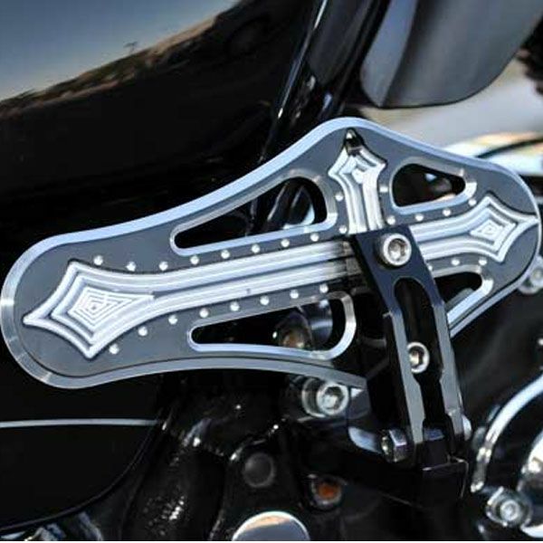 バンス＆ハインズ （VANCE&HINES） モンスターオーバル（クローム
