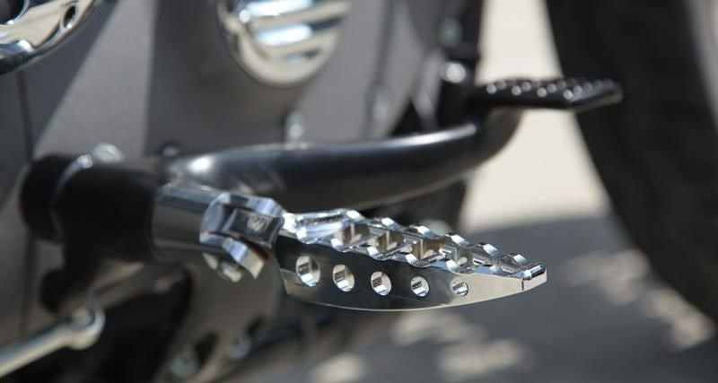 ローランドサンズ・デザイン(RSD)MOTO ミッドコン等用フットペグ クローム-02