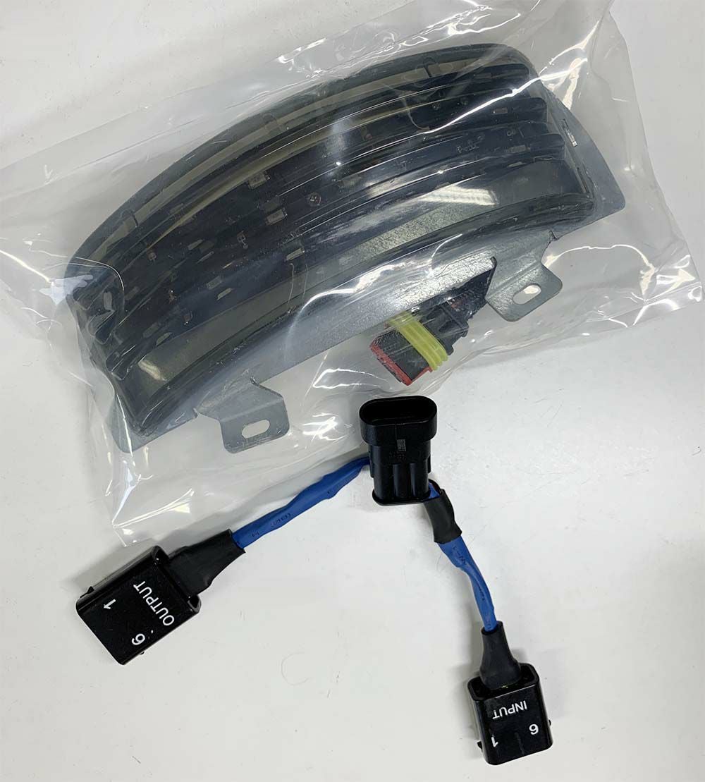 ロープロファイル LED Tri-Bar ライト スモーク  STREET MAGIC付き-02