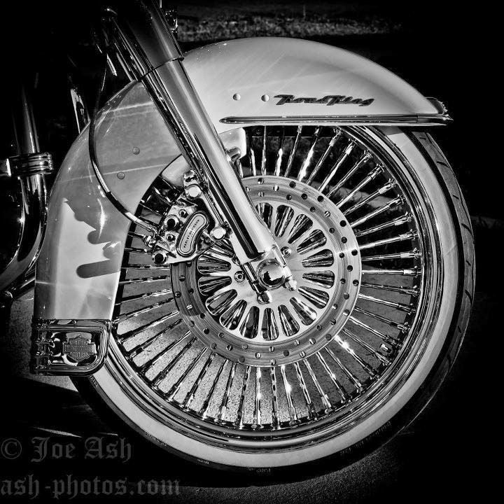 DNA Mammoth ホイール ダイヤモンドスポーク オプション |ハーレー