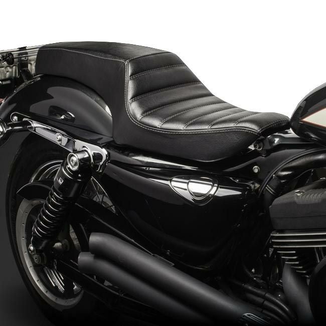 Biltwell マングースシート Horizontal タック-01