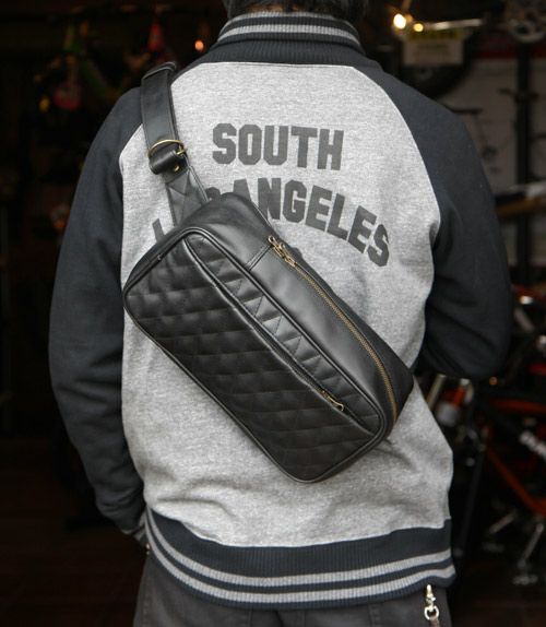 ダイアゴナルショルダーバッグ-03