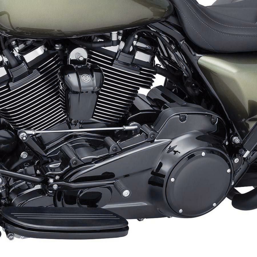 Kuryakyn インナープライマリーカバー　グロスブラック-01