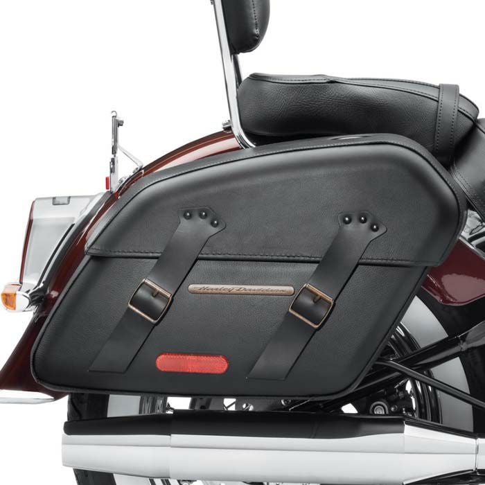 H-D デタッチャブルサドルバッグ ブラストリム ソフテイルデラックス用
