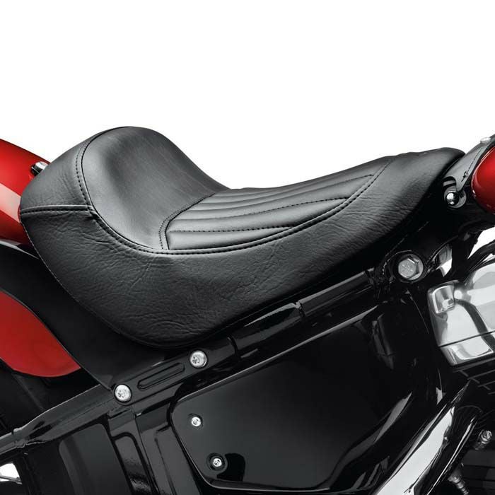 ハーレー ソフテイル 純正 オプション リーチシート ソロシート デラックス ハーレー純正☆リーチソロシート ソフテイルスリムスタイル |ハーレー