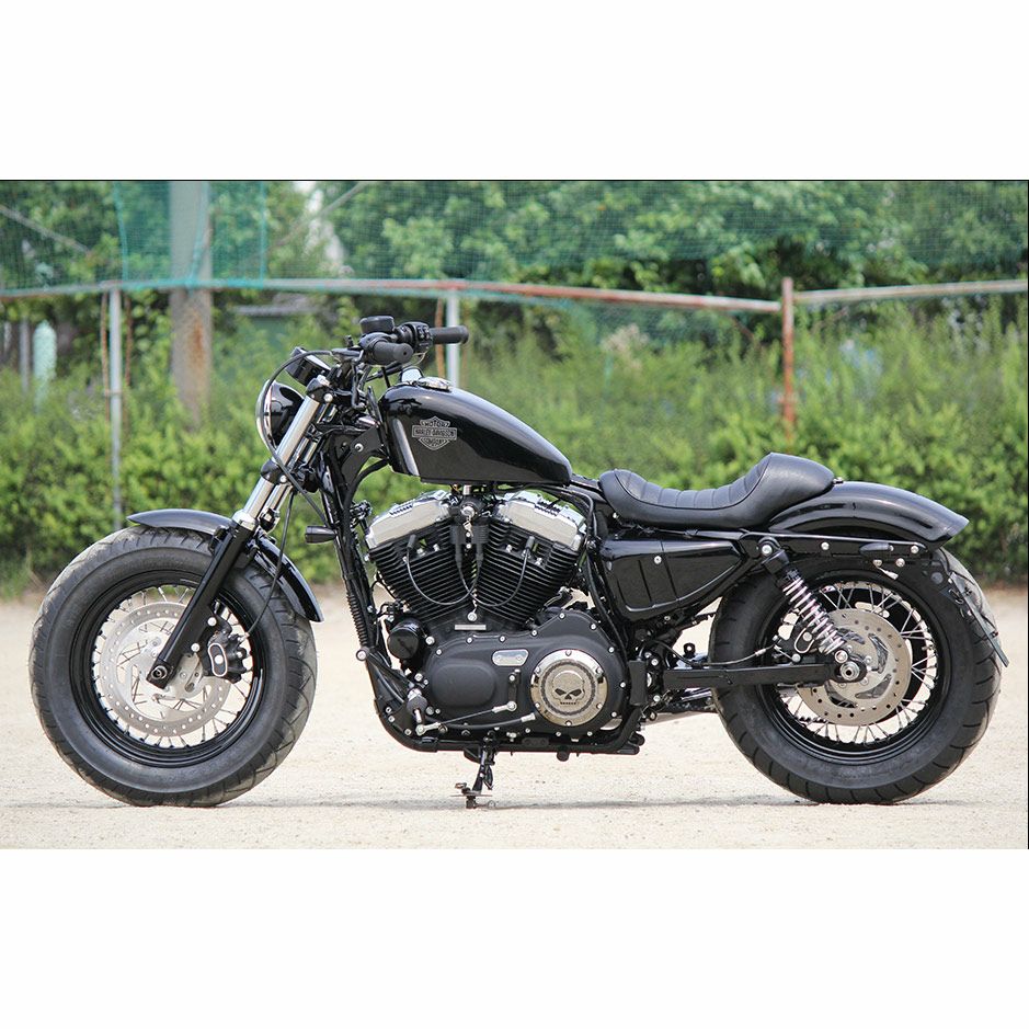 GLEAMING WORKS イグニション移設ブラケット クローム-03