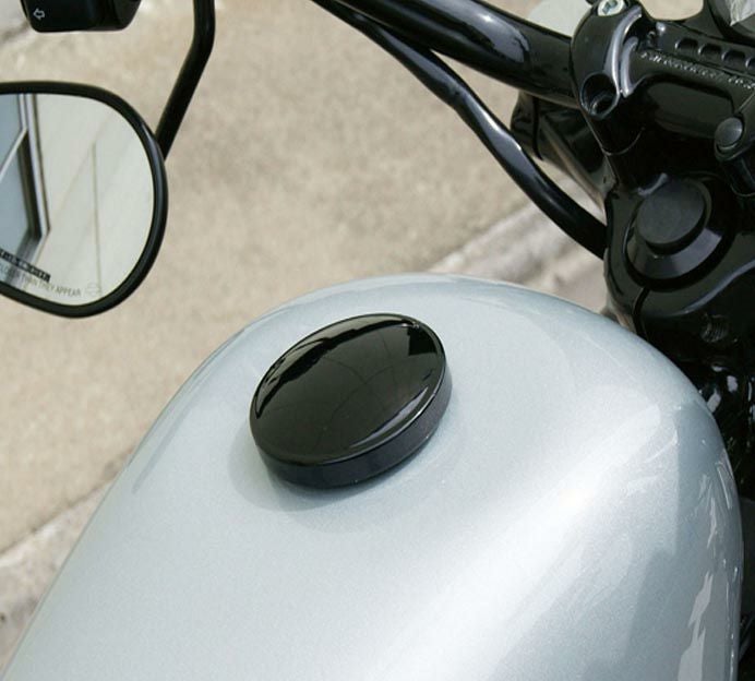 MOTO IRON ねじ込み式ガスキャップ (クローム) 【1982～1995 ハーレー
