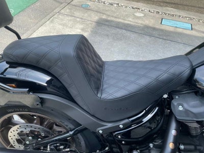 SaddleMen フロントLS-ステップアップシート ブラック ローライダー 