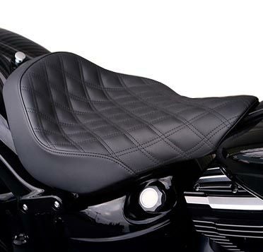 Saddlemen Renegade LSソロシートブラック スポーツスター Saddlemen Renegade LS ソロシート ブラック スポーツスター 4.5ガロン