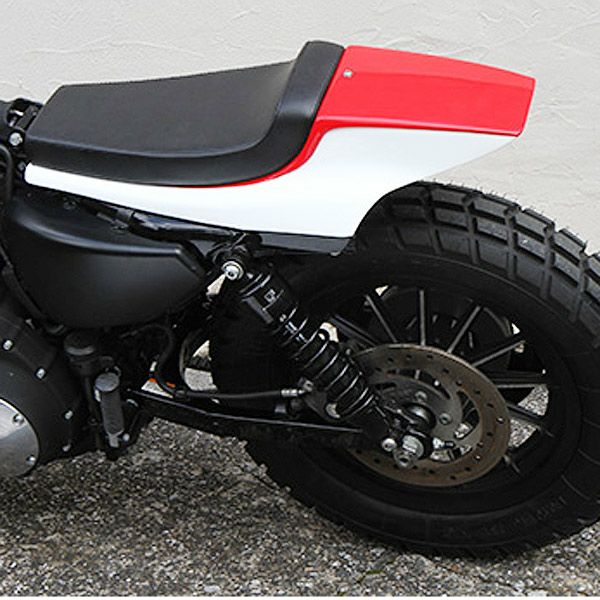 イージーライダース ダートトラックシートカウルKIT　スムース-02