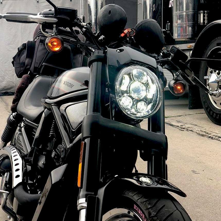 HogWorkz　V-Rod ブラックLED ヘッドライト-05