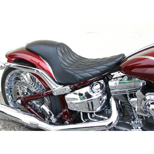 EASYRIDERS ダイアゴナルガンファイターシート-01