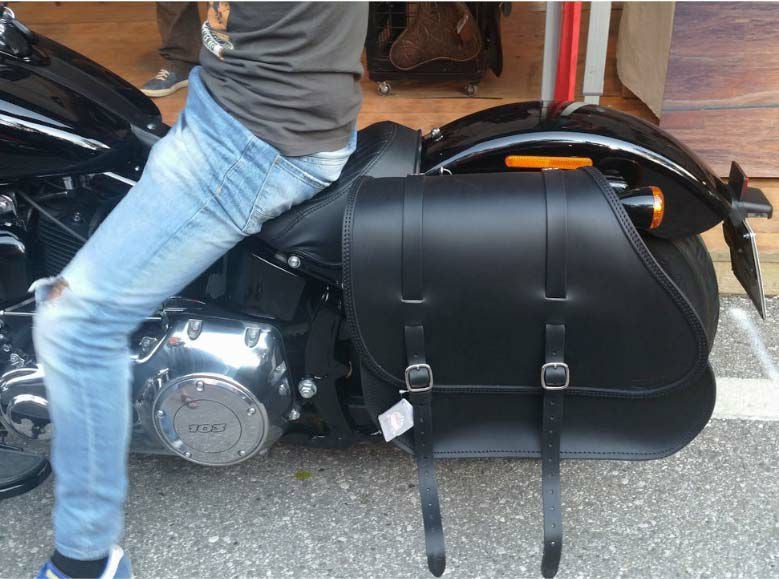 エンズクオイオ パンク・ラピッド SOFTAIL用サイドバッグ エンズクオイオ パンク・ラピッド SOFTAIL用サイドバッグ