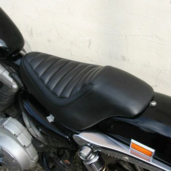 EASYRIDERS（イージーライダース） シングルガンファイターシート パイソン-02