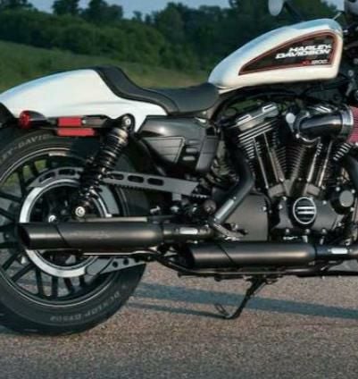 Screamin' Eagle ストリートキャノン・スリップオンマフラー ショー