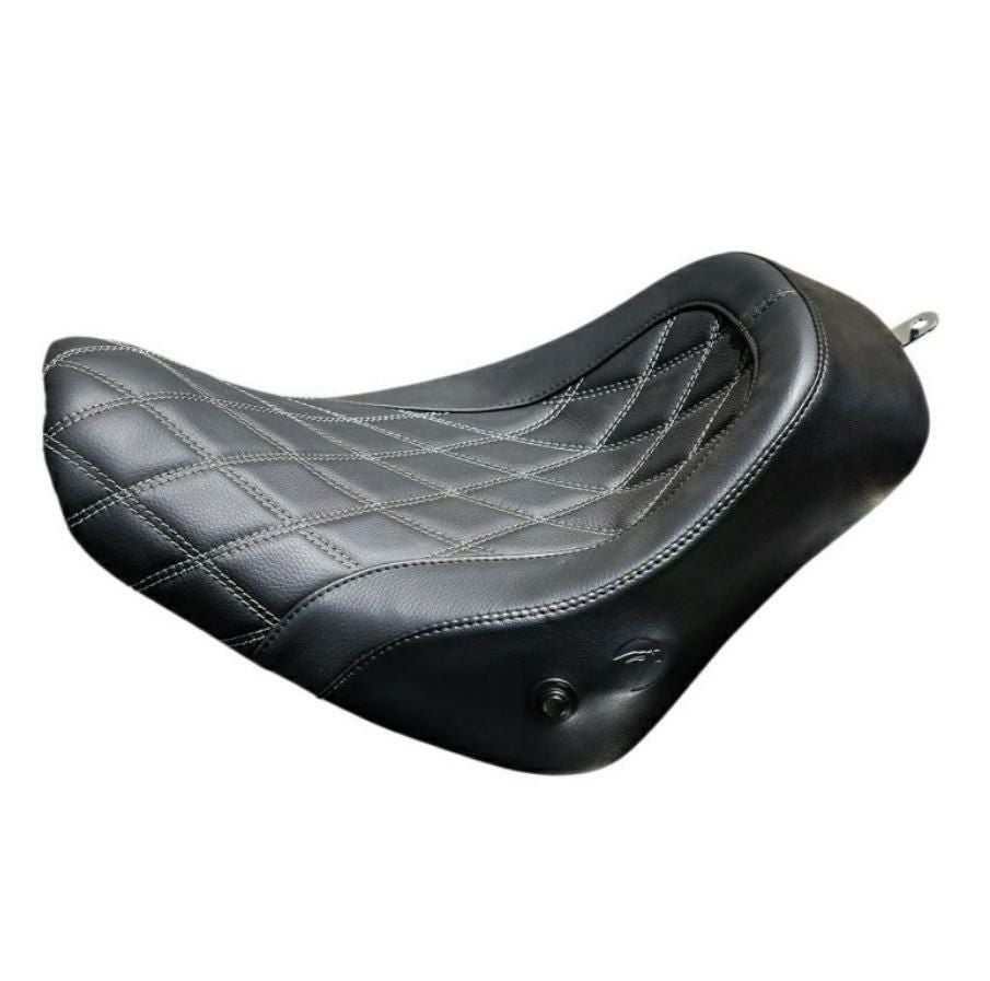 Danny Gray　Airhawk ウィークデイ・ソロシート　ダブルダイアモンドステッチ-01