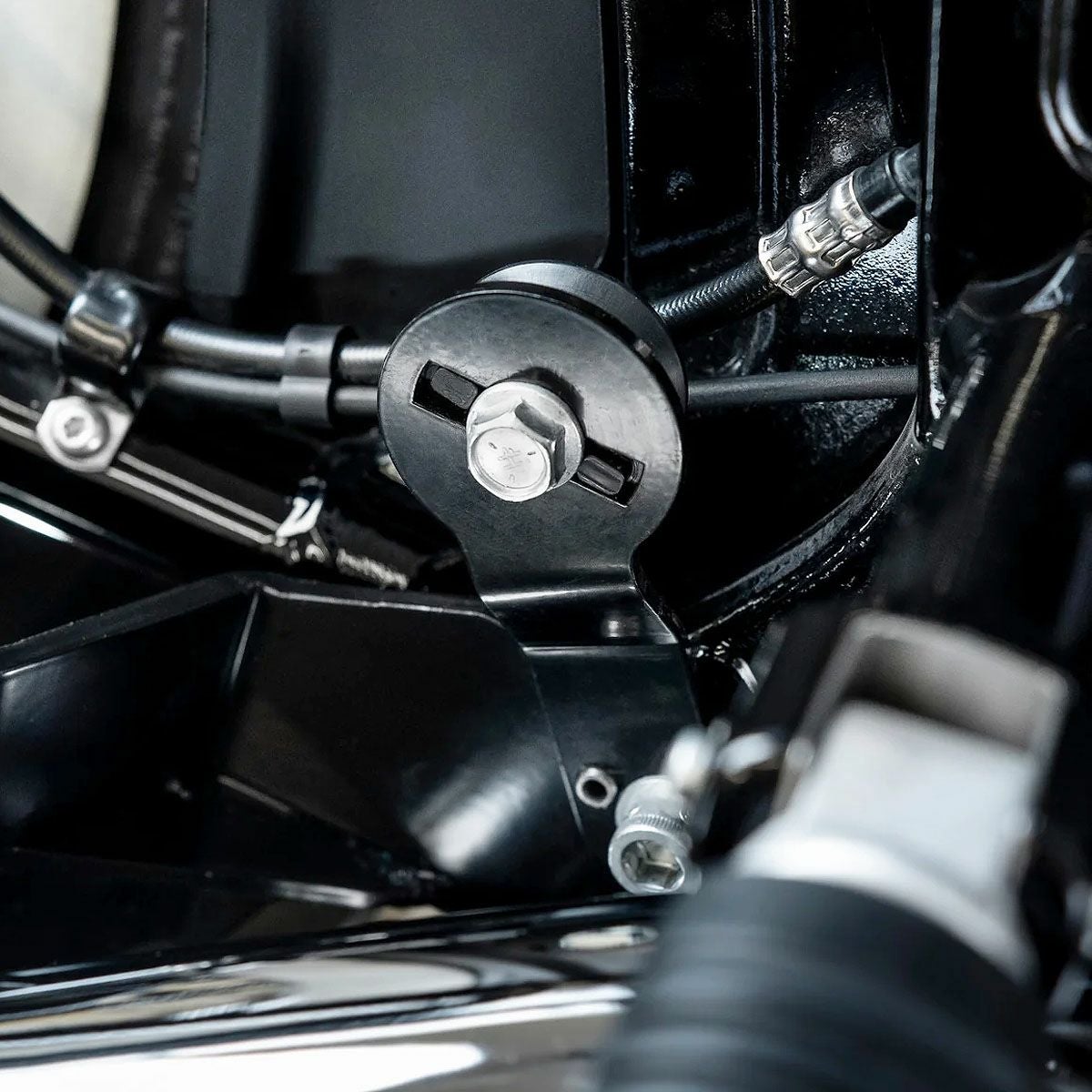 バンス＆ハインズ （VANCE&HINES） OEM サドルバックサポート