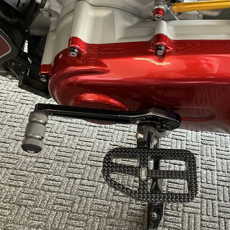 BMC FXR/DYNA シングルシフトレバー　グロスブラック-01