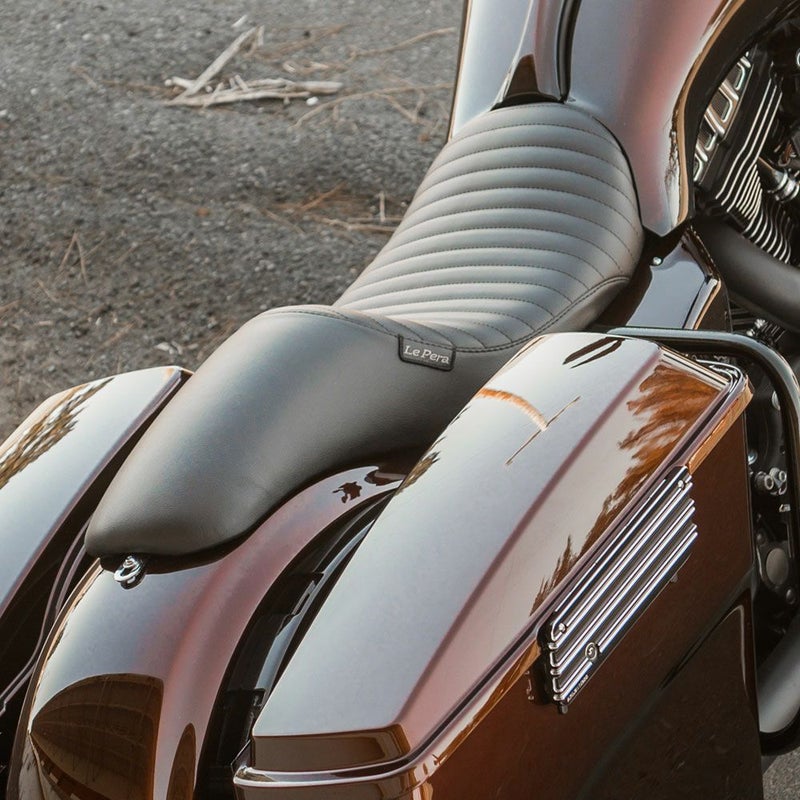 ラペラ アレンネス Winged ストレッチ ガスタンク用シート Silhouette Pleated-04