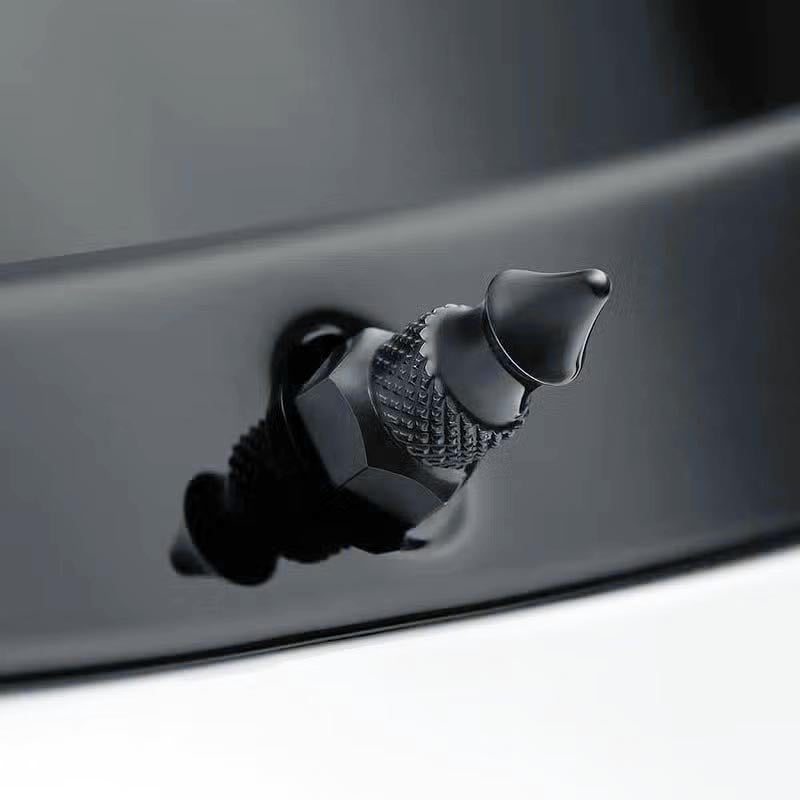 kuryakyn（クリアキン）ウインドシールド スパイクス グロスブラック-01