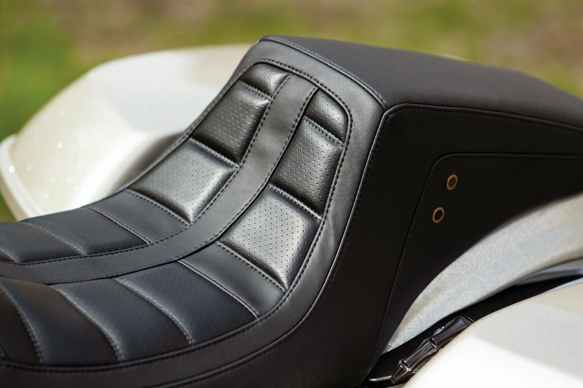 マスタング スクエアバック ワンピース2UPシート タック&ロール-06