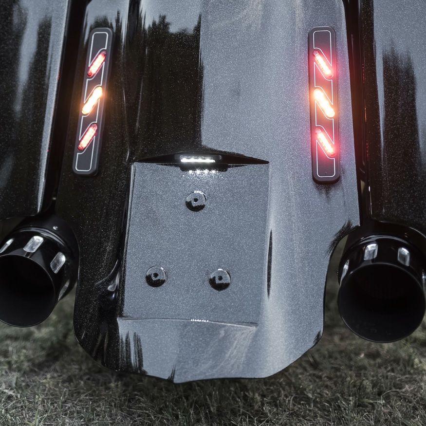 キラーカスタム　3-in-1 LEDライトセット Killer Custom フレーム・3in1 一体型テールライト |ハーレーパーツ