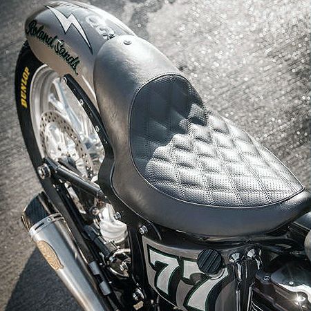 RSD ボス・150mmフェンダーキット用 トラッカーソロシート ブラック-04