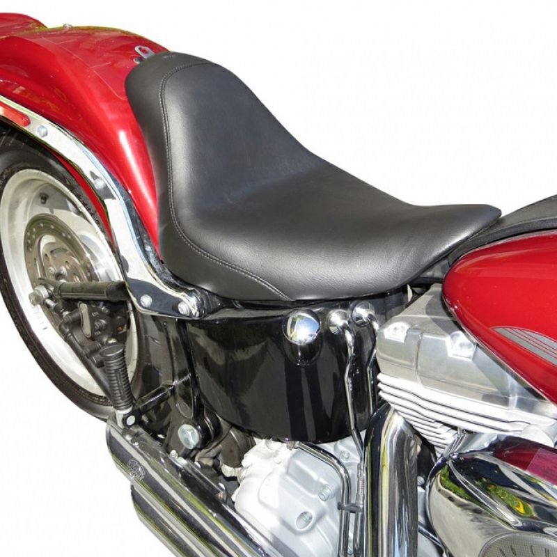 ラペラ　Le Pera ハーレー　ソフテイル　ソロシート　FXST FLST TCソフテイル用ラペラ(Lepera)シート｜ハーレーカスタムパーツ専門店