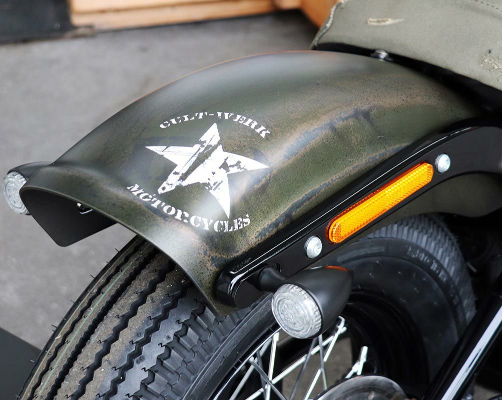 Cult Werk ストリートボブ・オリジナルスタイル リアフェンダー