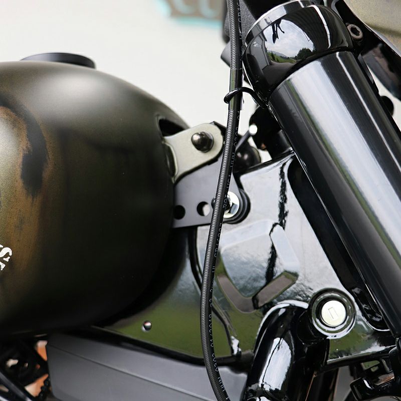 Cult Werk ストリートボブ・タンクリフトキット |ハーレーパーツ専門店