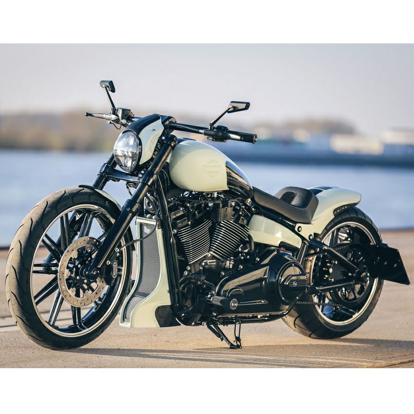 Thunderbike ワイドリアフェンダー用ソロシート ストレッチタンク仕様-02