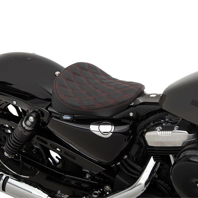 年末限定値引スポーツスタードラックスペシャリティーズシートXL883XL1200 ドラッグスペシャリティーズ ボバースタイル ソロシート ダイアモンド