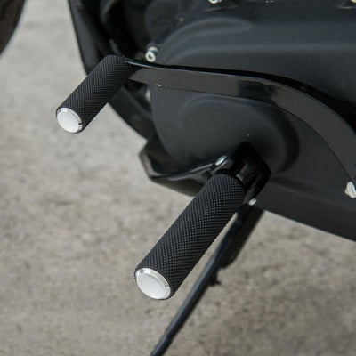 アレンネス Air Trax ライダーフットペグ ブラック M8ソフテイル 
