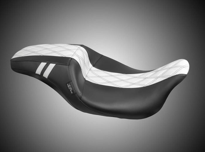 ハーレーダビッドソン、ツーリング用シート｜ハーレーカスタムパーツ専門店