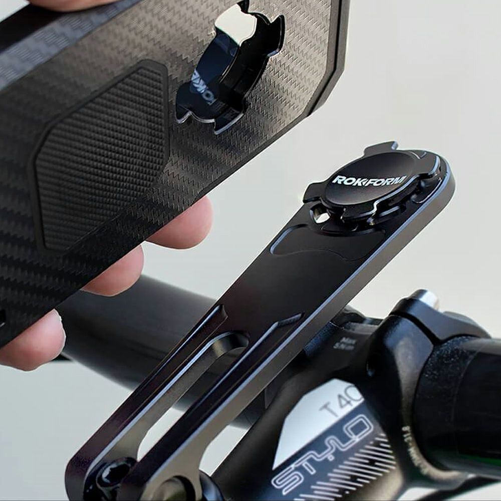 ROKFORM V4プロシリーズ・iPhone バイクマウント |ハーレーパーツ専門