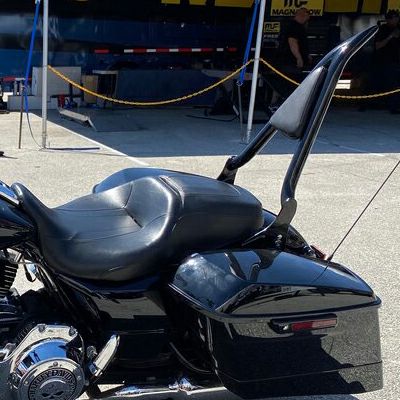 ツーリング用デタッチャブル バックレスト 22インチ高 1.25インチ径