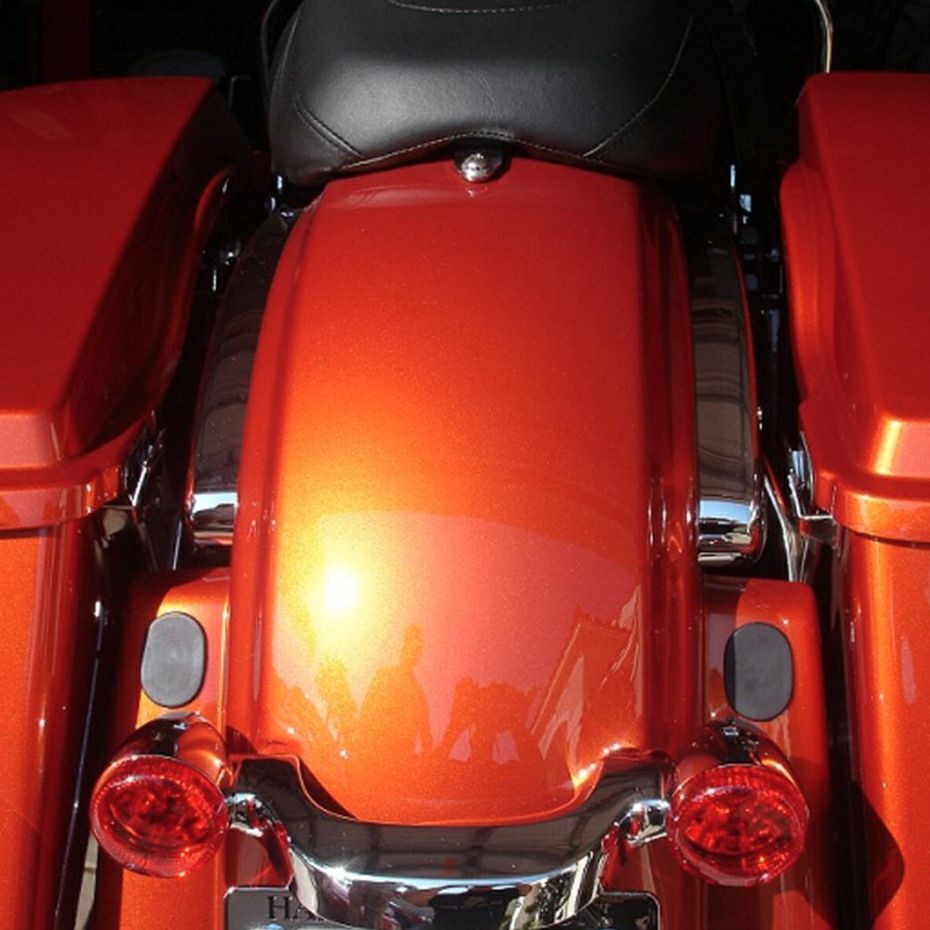 HOGWORKZ リアフェンダー・アンテナホール用プラグ-02