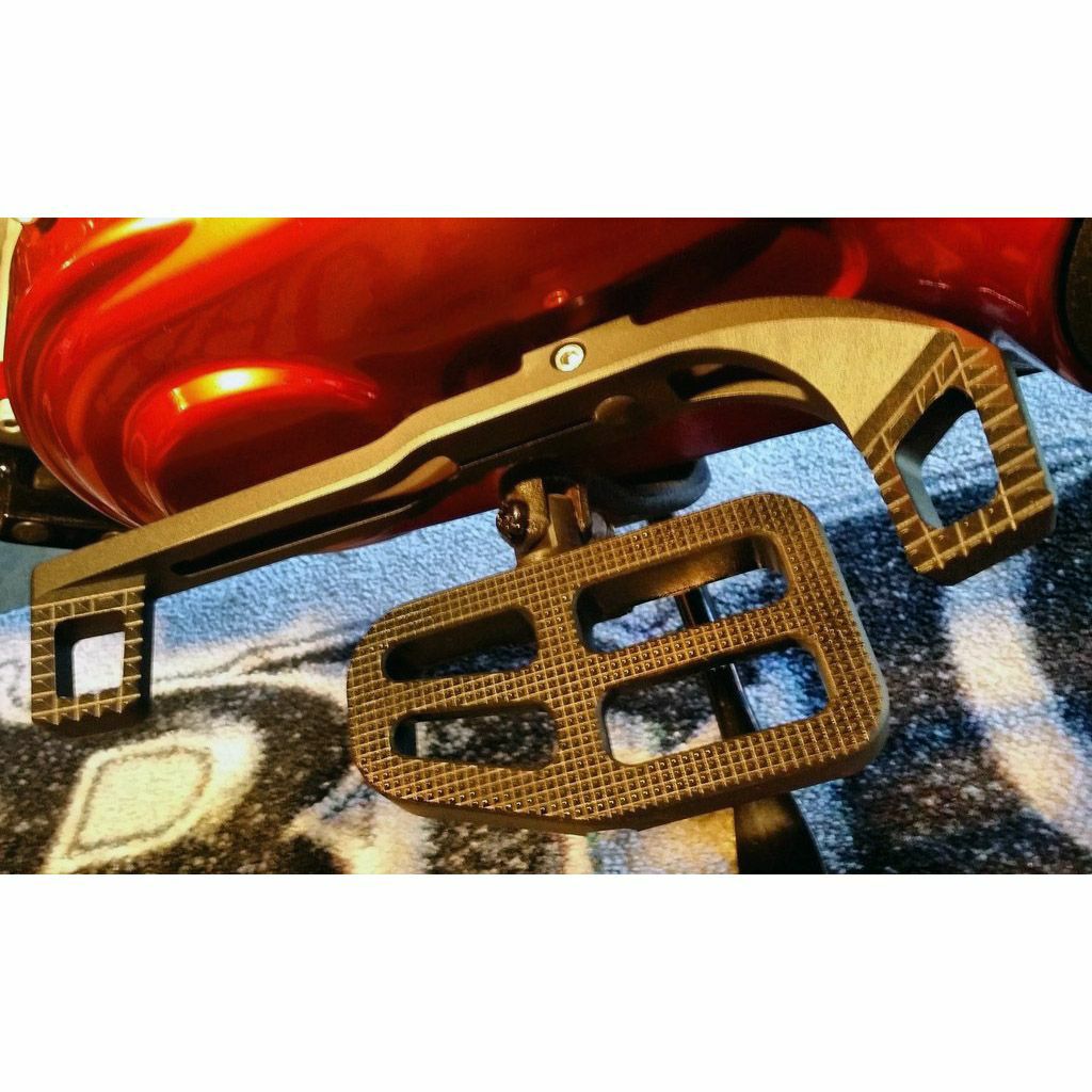 BMC　カラー・フットボード　キャンディゴールド-01