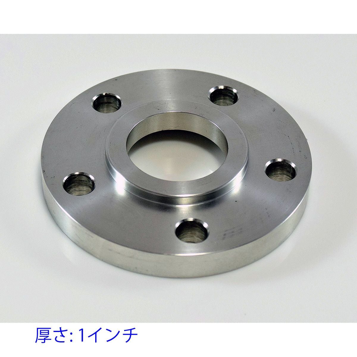 000000076182-01.jpg?size=m&w=