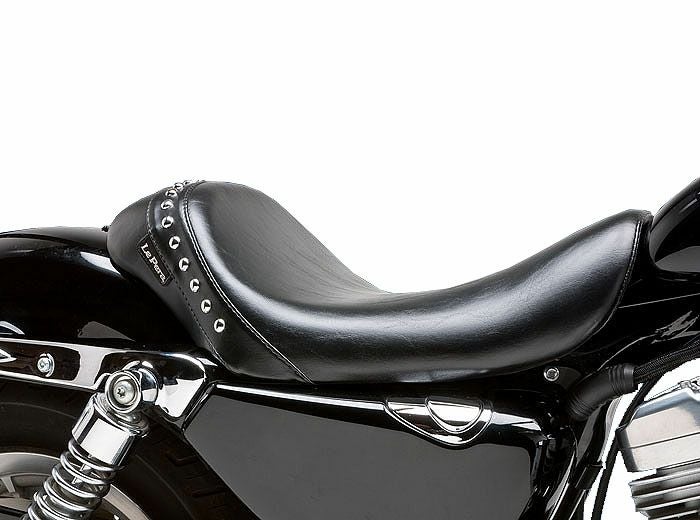 Le Pera サノラ・ソロシート スポーツスター3.3ガロンタンク装着車