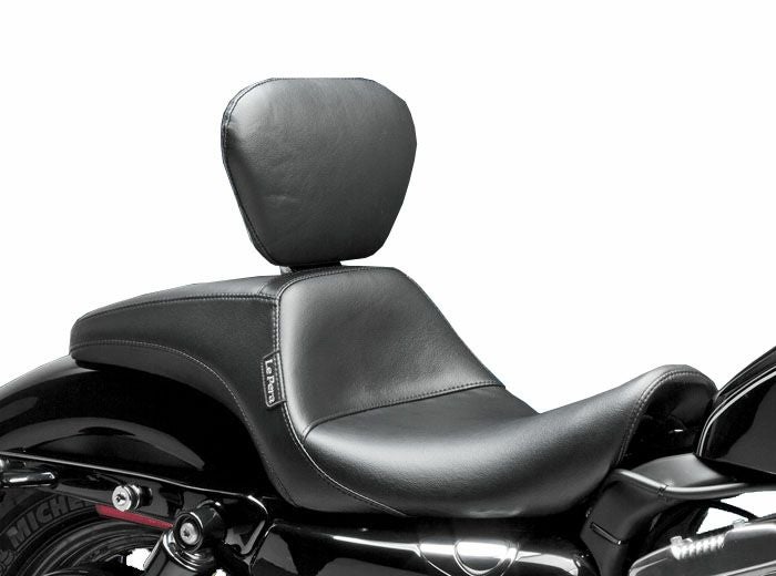 Le Pera Outcast バックレストシート　3.3ガロンタンク車-01