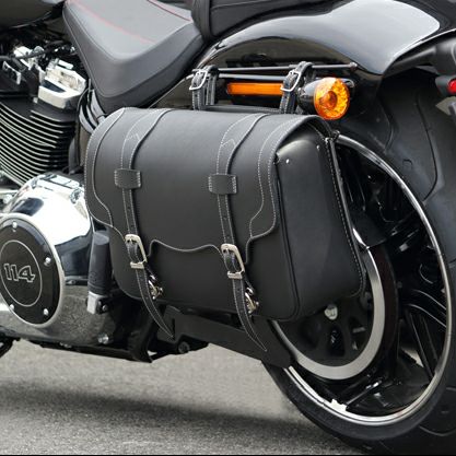 デグナー ナイロンサドルバッグ ブラック 17L |ハーレーパーツ専門店